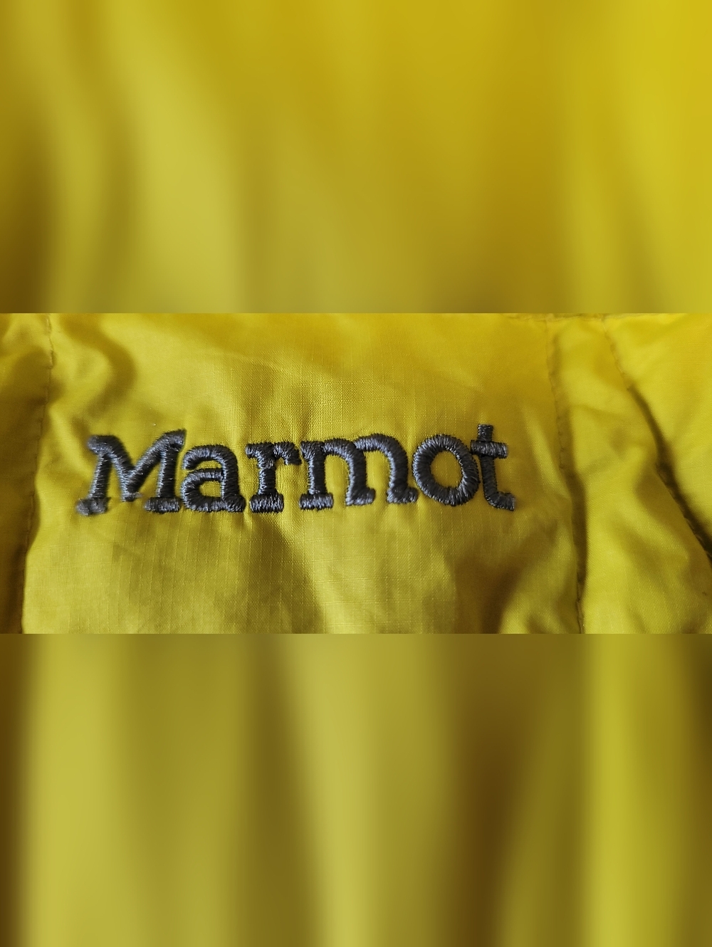 MARMOT Yellow Quilted Down Vest, SIZE M (BOYS/KIDS) - Picture 7 of 8